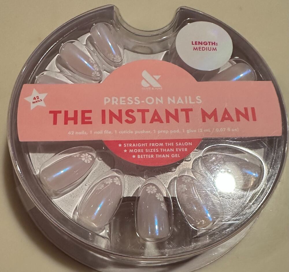 New In Package Glam Girly DIY Press-On Nails The Instant Mani Floral french